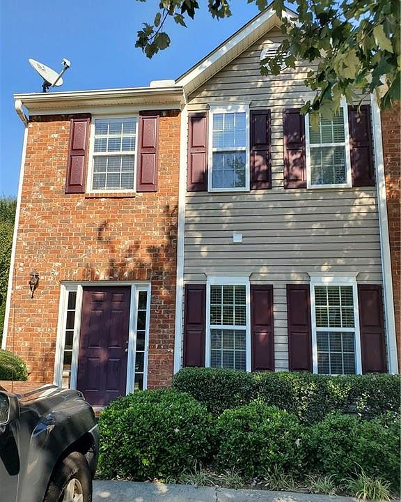 1st image of 5044 Timber Hills Dr