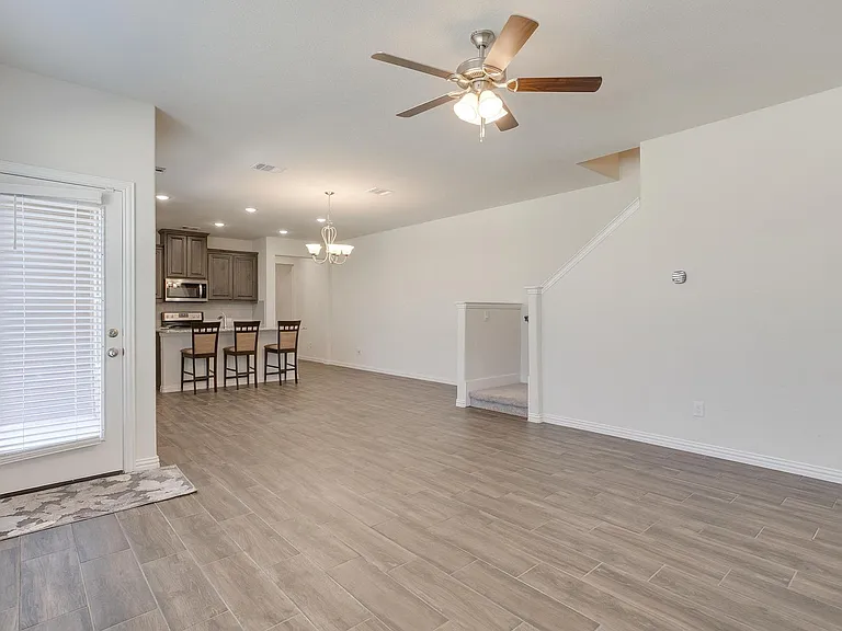6721 Farsight Dr — Photo 13