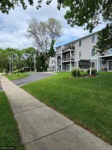 14182 Pennock Ave APT 114, Apple Valley, MN, 55124