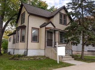 3212 Clinton Ave, Berwyn, IL 60402