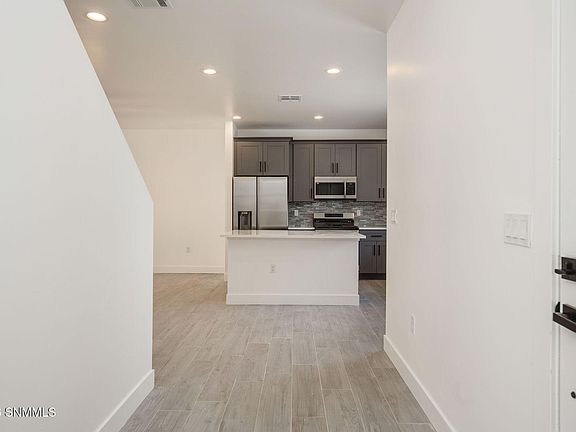 4th image of 3536 Evy Ln