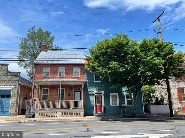 209 S Braddock St, Winchester, VA 22601