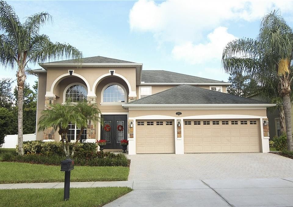 1st image of 465 Silver Springs Dr