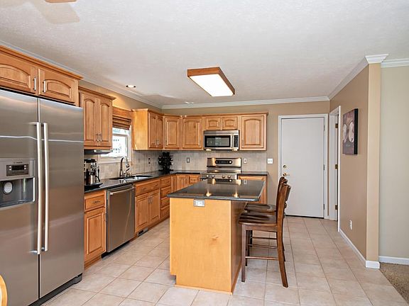 5th image of 5959 Saint Joseph Ave