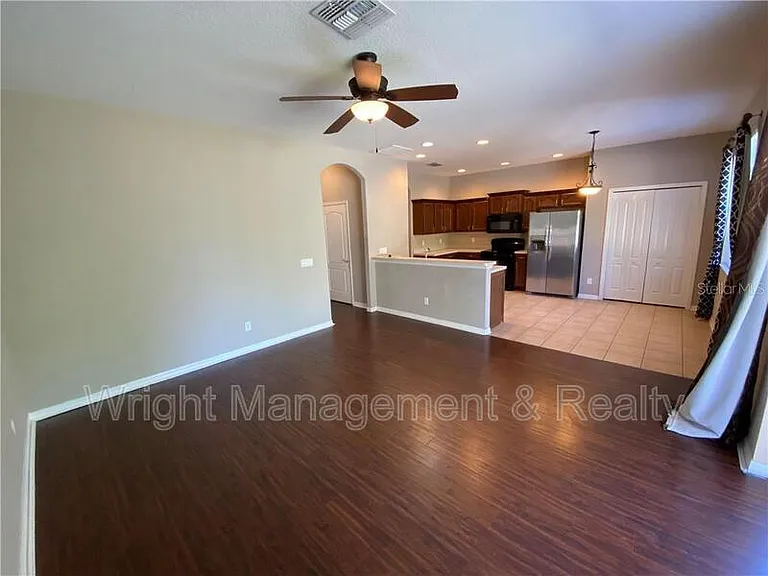 7843 Foxgrove Dr — Photo 6