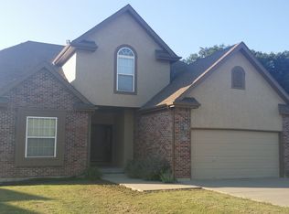 1804 NE 80th Ter, Kansas City, MO 64118