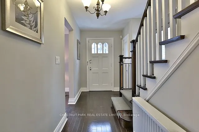 54 Brookview Dr — Photo 2