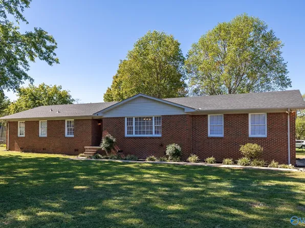 25735 Highland Ave, Elkmont, AL 35620