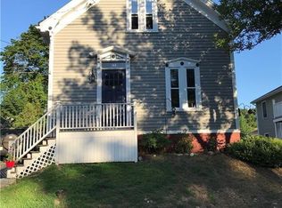 166 Ophelia St, Providence, RI 02909