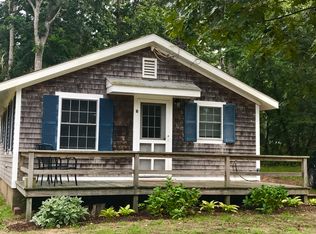 3 Roberts Way, Oak Bluffs, MA 02557