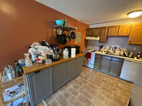 239 Kelton St, Allston, MA