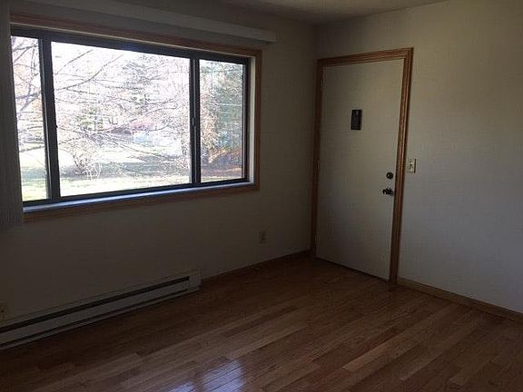 Living Room (from kitchen)
