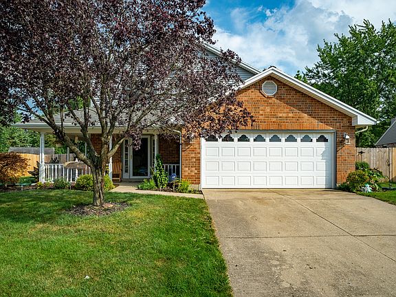 2nd image of 6660 Rolling Glen Dr
