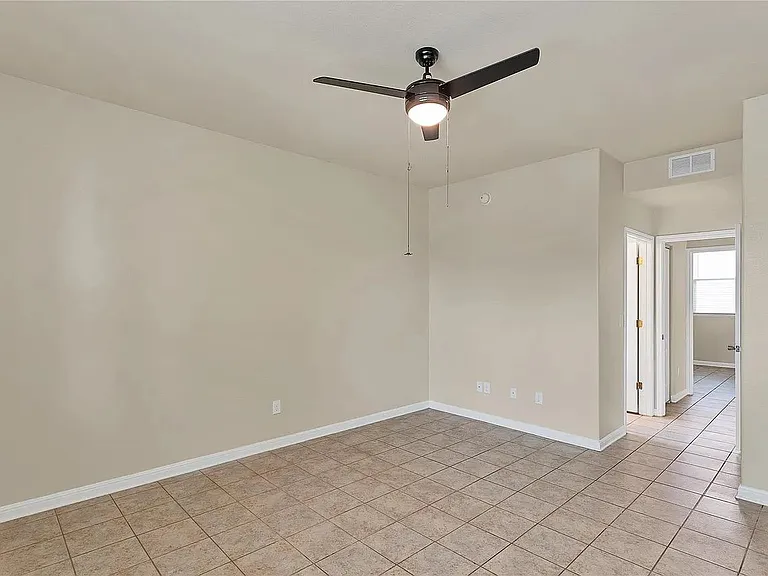 334 Newberry Main Cv — Photo 21