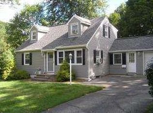 27 Valley View Dr, Mine Hill, NJ 07803