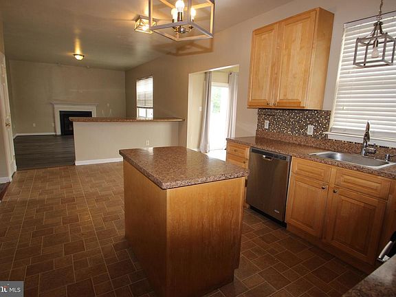 4th image of 515 Bluebill Dr