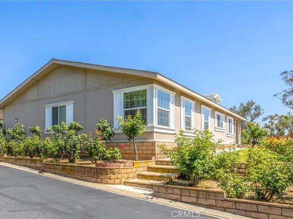 4040 Piedmont Dr Space 113, Highland, CA 92346