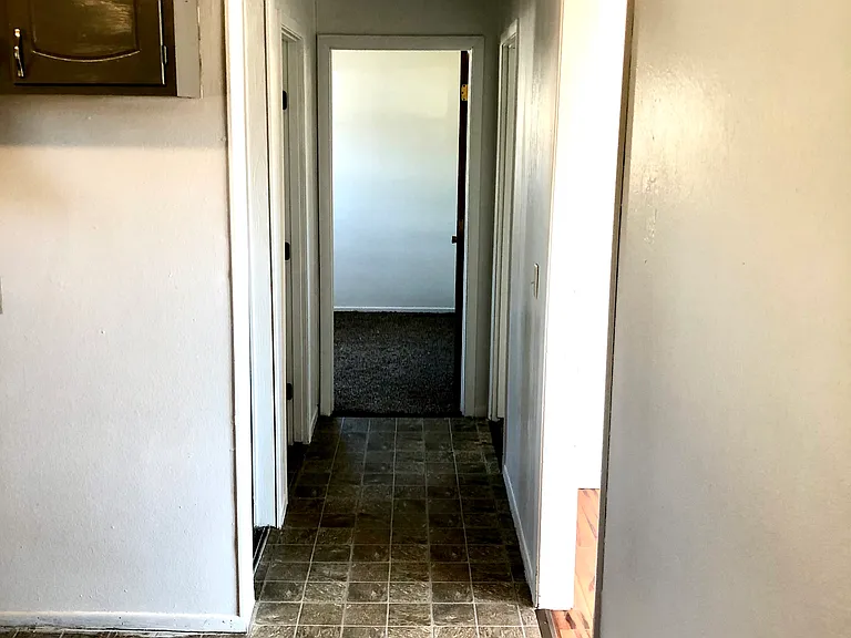 130 & 132 Fauber Ln #132 — Photo 8