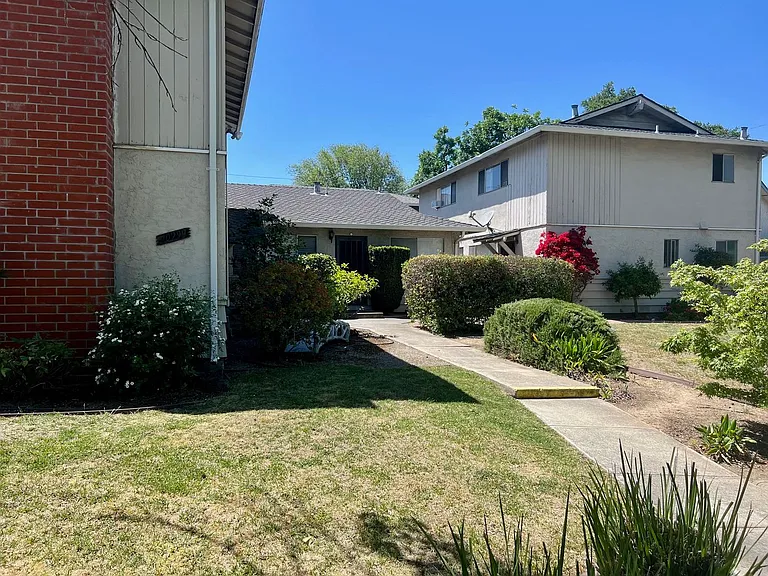 MILLER — Photo 2