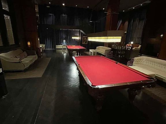 4th image of 37 Wall St APT 11T