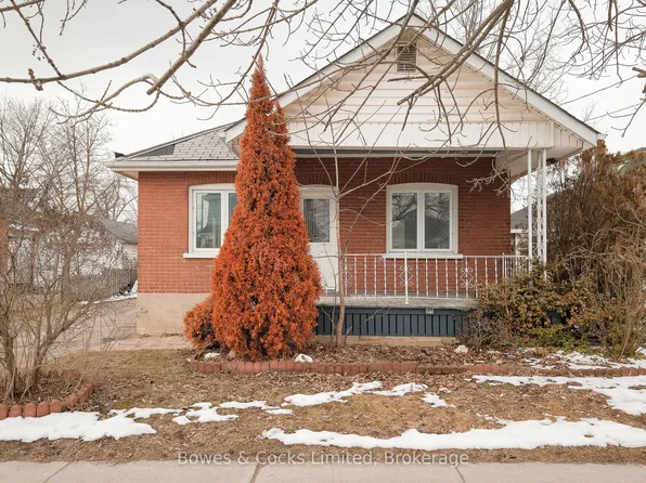 164 Prince St, Peterborough, ON K9J 2A4