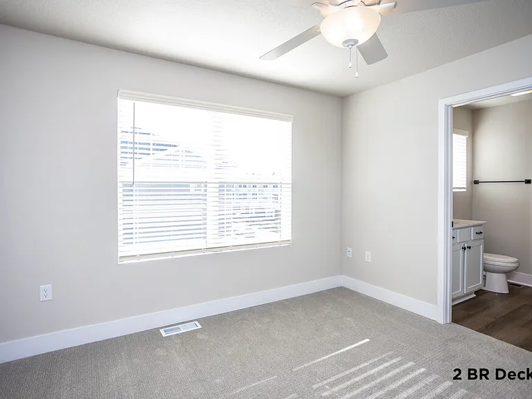 Grand Valley Townhomes — Photo 14