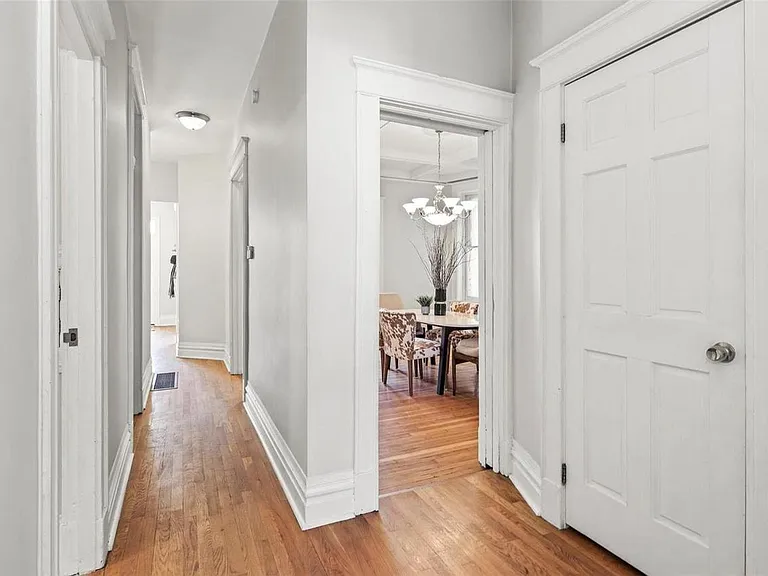 3323 Halliday Ave — Photo 23