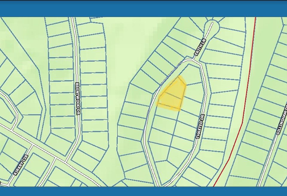 1st image of 6 & 7 Thaxted Dr