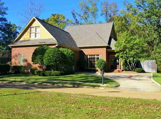 746 Oakmont Pkwy, Ridgeland, MS 39157