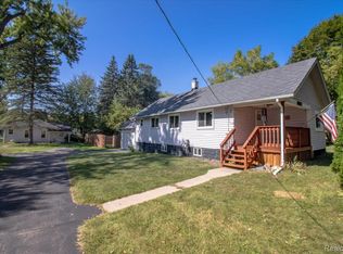 6087 N Irish Rd, Davison, MI 48423