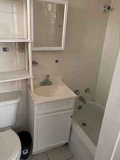 5th image of 21 Nevins St #C