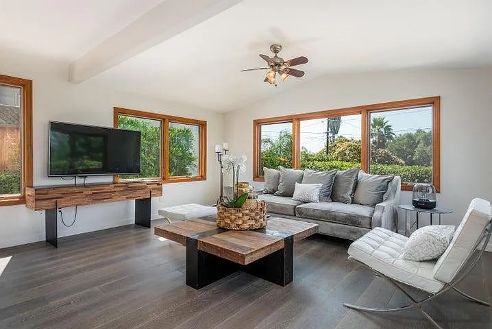 2964 La Combadura Rd