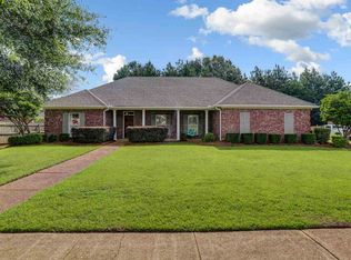 351 Edgewood Xing, Brandon, MS 39042