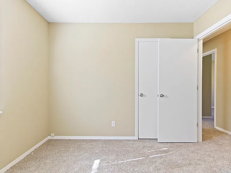 7381 E Suncrest Ct — Photo 27