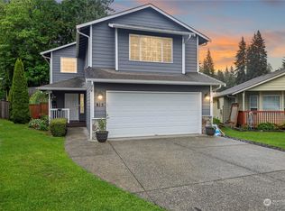 815 Darwins Way, Granite Falls, WA 98252