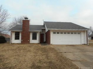 1712 Meadowlark Cres, Muskogee, OK 74403