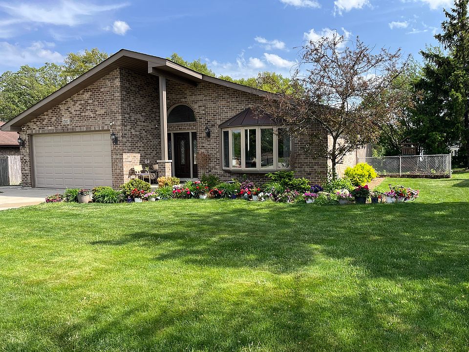 2nd image of 12415 W Martingale Ln