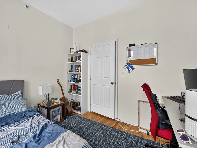 308 Madison St #4D — Photo 9