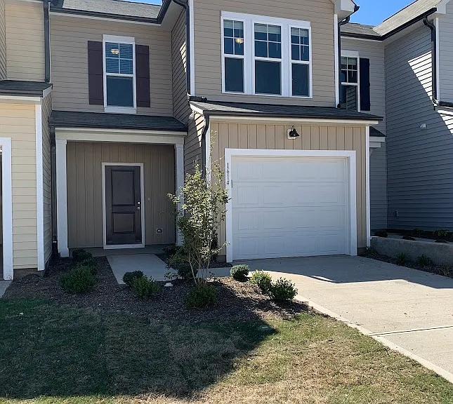 1614 Glacier Dr — Photo 1