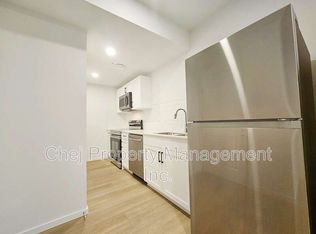 3403 169th St SW, Edmonton, AB T6W 3P7