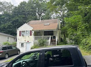 96 Belmont Ave, Middletown, NY 10940