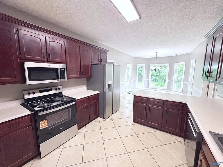 192 Rosecliff Dr — Photo 18