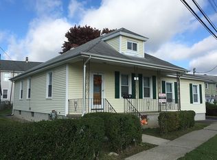 3 Erie St, Watervliet, NY 12189