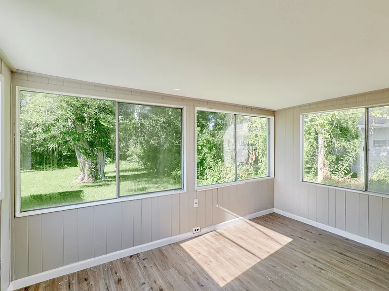 446 Cameron Rd — Photo 27