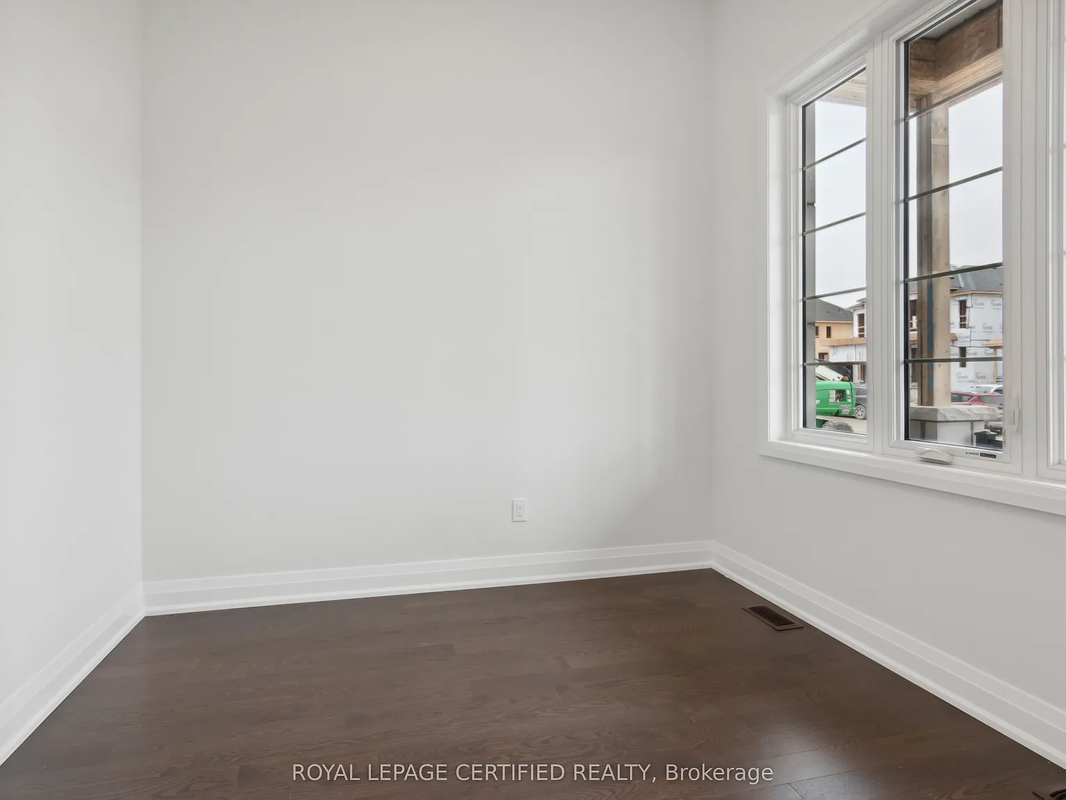 4 bed, $3,200 — Photo 3