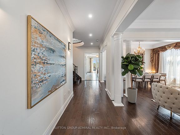5th image of 33 Keatley Dr