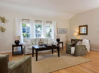 1722 Woodhaven Way, Oakland, CA 94611