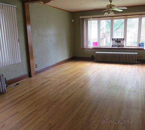 2nd image of 3126 N 76th Ave