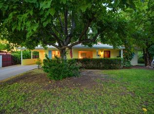 1042 E Tuckey Ln, Phoenix, AZ 85014