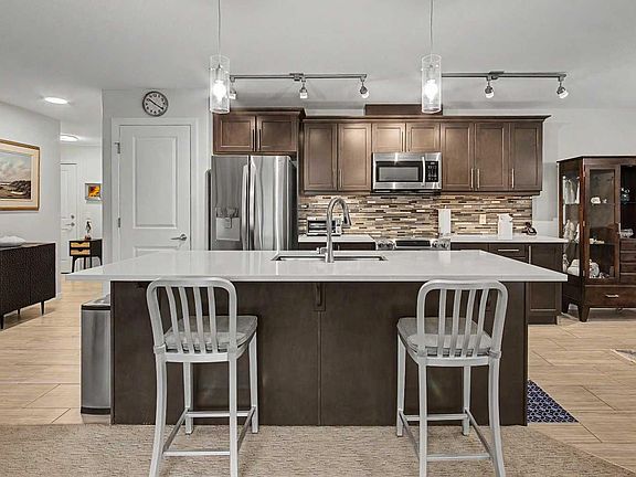4th image of 402 Kincora Glen Rd NW #2116